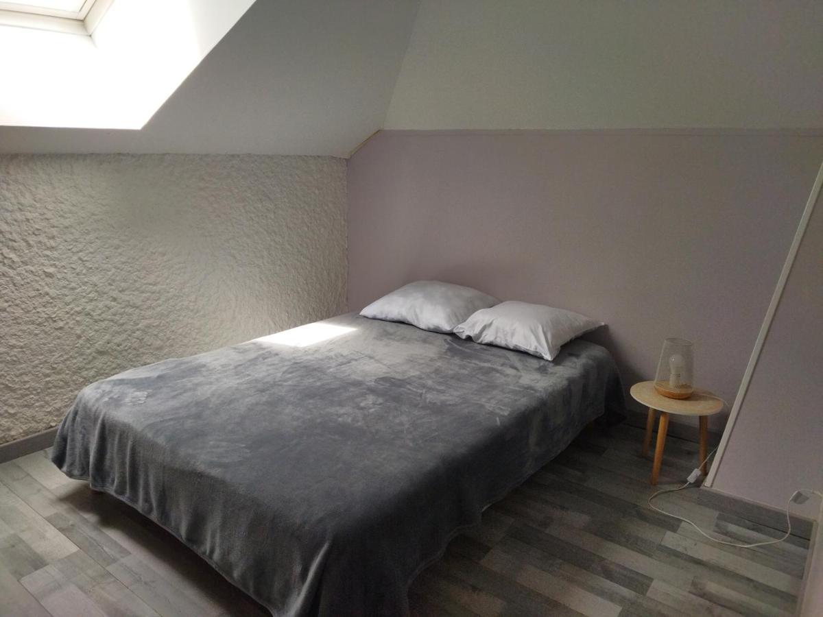 Les Fortelles Chatillon-sur-Broue Eksteriør billede